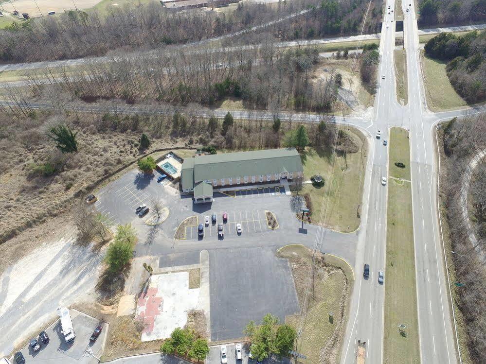 Quality Inn University Area Farmville Exterior foto